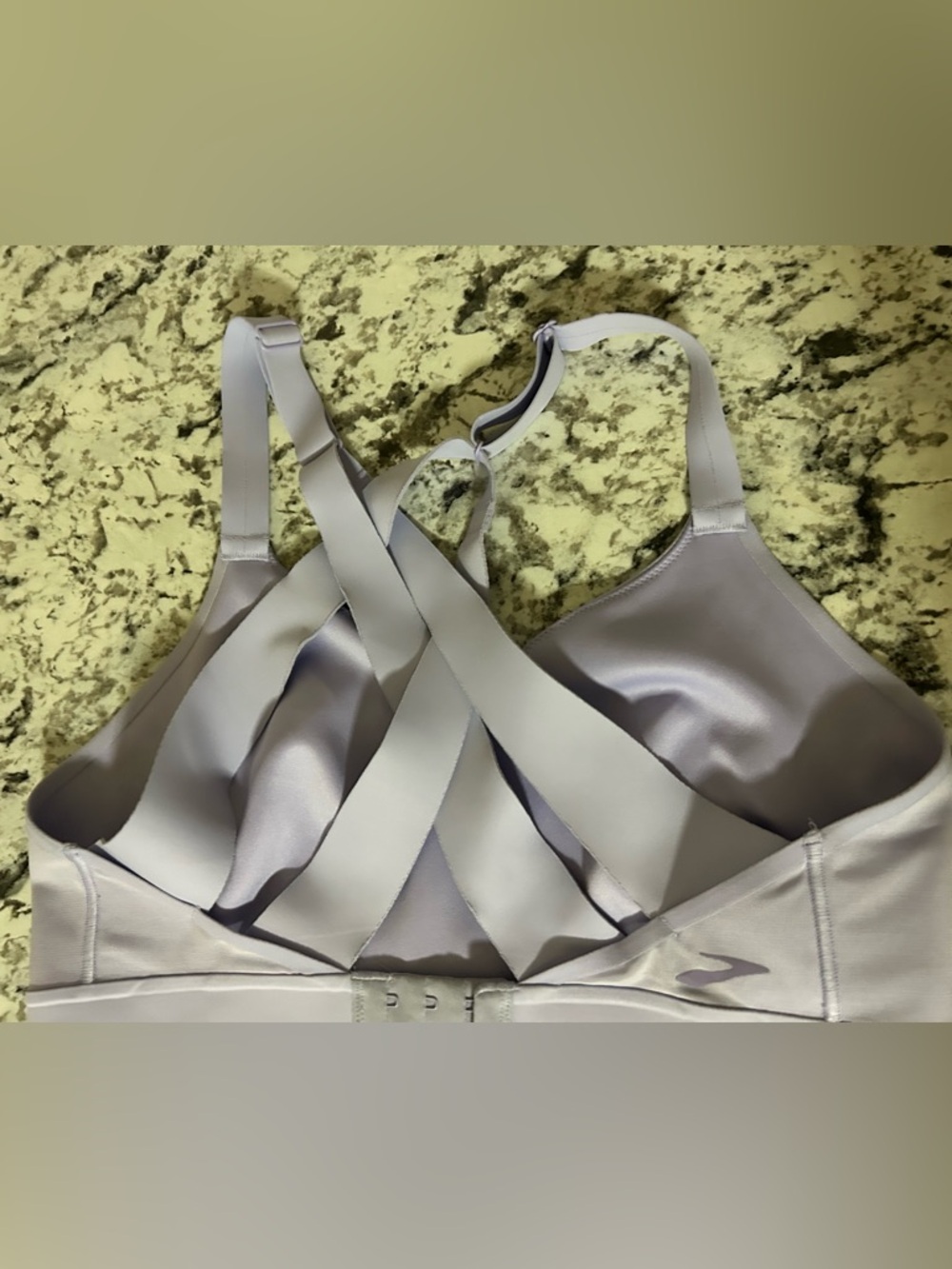 Brooks Lavender Sport Drive Interlace Run BRA size M Strappy High Compression - Picture 5 of 6